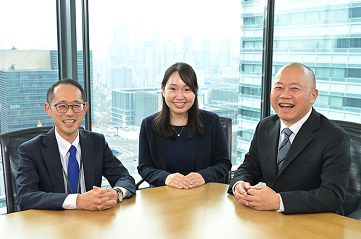 営業推進部と法人営業部の社員